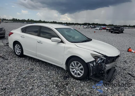 2016 Nissan Altima 2.5 z USA, uszkodzony, nr VIN 1N4AL3AP3GC208378